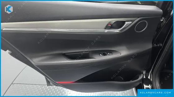 HYUNDAI GRANDEUR LE BLANC