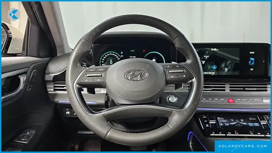 HYUNDAI GRANDEUR CALLIGRAPHY