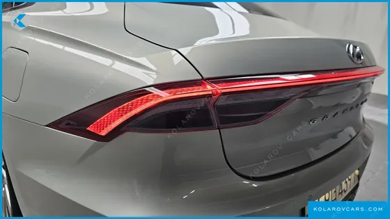 HYUNDAI GRANDEUR CALLIGRAPHY