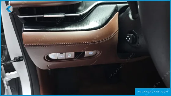 GENESIS G90 GASOLINE 3.5 TURBO AWD