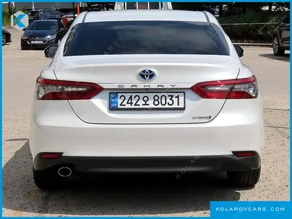 TOYOTA CAMRY 2.5 XLE HYBRID