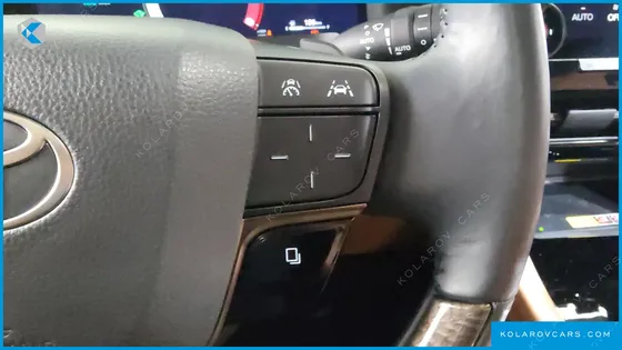 TOYOTA ALPHARD 2.5 HEV EXECUTIVE AWD