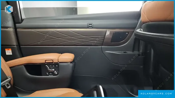 TOYOTA ALPHARD 2.5 HEV EXECUTIVE AWD