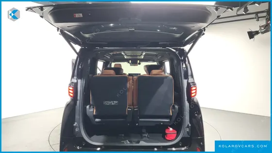 TOYOTA ALPHARD 2.5 HEV EXECUTIVE AWD