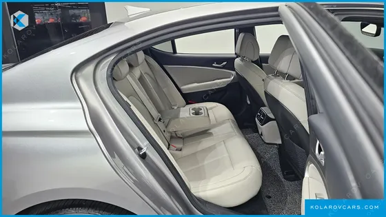 GENESIS G70 GASOLINE 2.0T 2WD