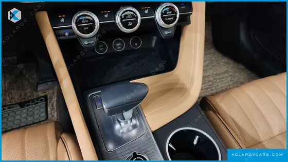 GENESIS G70 GASOLINE 2.0T 2WD