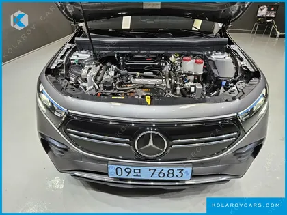 MERCEDES EQB EQB300 4MATIC AMG LINE