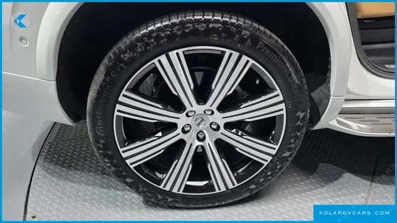 VOLVO XC90 B6 ULTIMATE BRIGHT