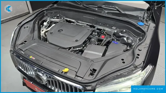 VOLVO XC90 B6 INSCRIPTION