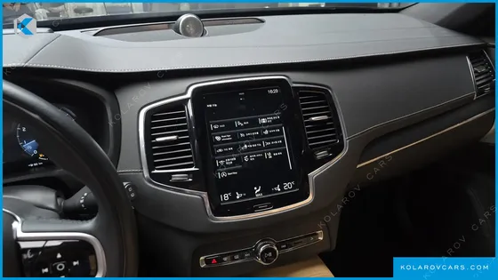 VOLVO XC90 B6 INSCRIPTION