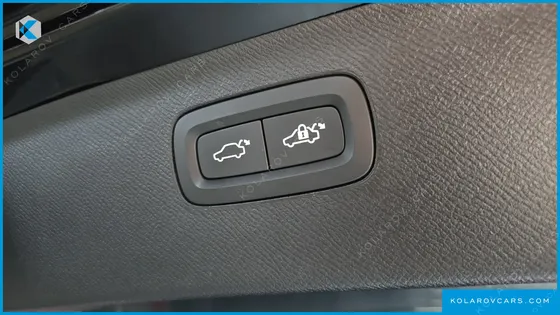 VOLVO XC90 B6 INSCRIPTION