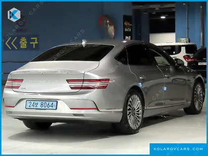 GENESIS G80 E-AWD