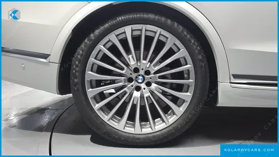BMW X7 XDRIVE 40I DESIGN PURE EXCELLENCE 7-SEATER