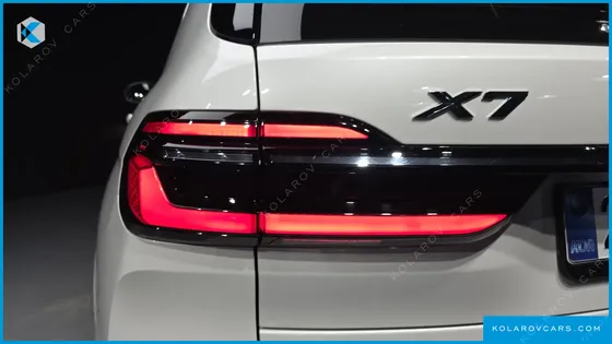 BMW X7 XDRIVE 40I DESIGN PURE EXCELLENCE 7-SEATER