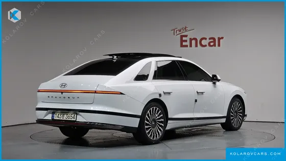 HYUNDAI GRANDEUR CALLIGRAPHY