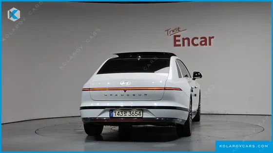HYUNDAI GRANDEUR CALLIGRAPHY