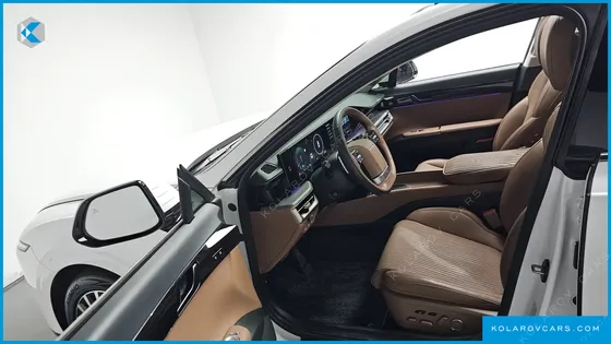 HYUNDAI GRANDEUR CALLIGRAPHY