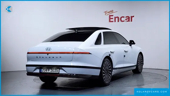 HYUNDAI GRANDEUR CALLIGRAPHY