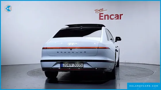HYUNDAI GRANDEUR CALLIGRAPHY