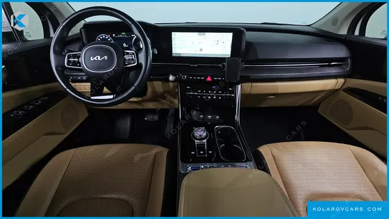 KIA CARNIVAL 9-SEATER NOBLESSE