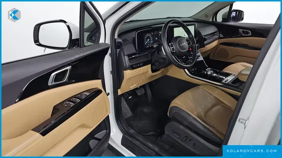 KIA CARNIVAL 9-SEATER NOBLESSE