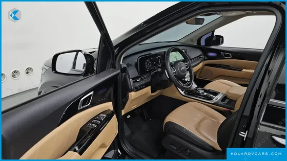 KIA CARNIVAL GASOLINE 9-SEATER SIGNATURE