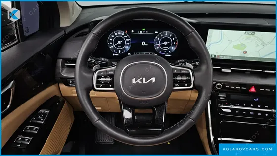 KIA CARNIVAL GASOLINE 9-SEATER SIGNATURE