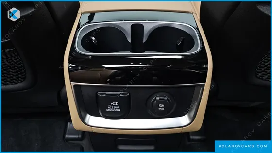 KIA CARNIVAL GASOLINE 9-SEATER SIGNATURE