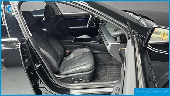 HYUNDAI GRANDEUR EXCLUSIVE