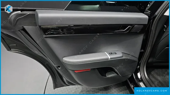 HYUNDAI GRANDEUR EXCLUSIVE