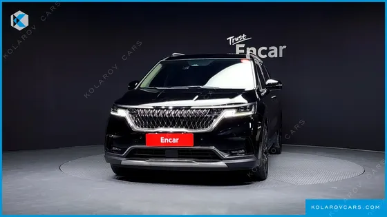 KIA CARNIVAL GASOLINE 7-SEATER OUTDOOR
