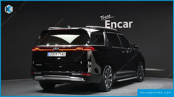 KIA CARNIVAL 9-SEATER SIGNATURE