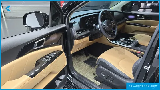 KIA CARNIVAL 9-SEATER SIGNATURE