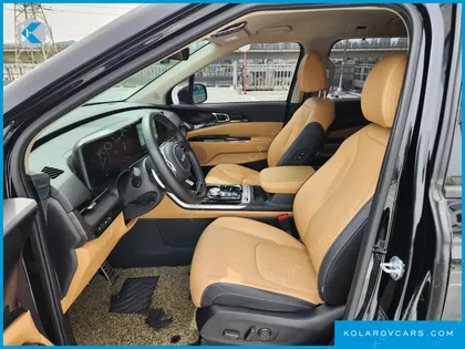 KIA CARNIVAL 9-SEATER SIGNATURE