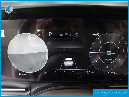 KIA CARNIVAL 9-SEATER HI-LIMOUSINE