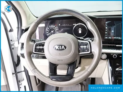 KIA CARNIVAL 9-SEATER HI-LIMOUSINE