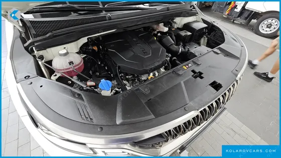 KIA CARNIVAL 7-SEATER SIGNATURE