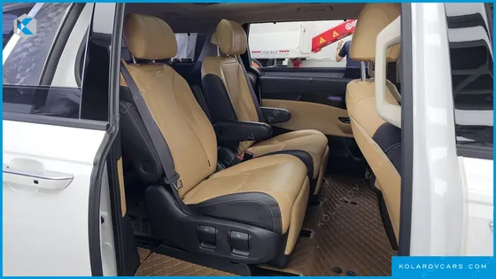 KIA CARNIVAL 7-SEATER SIGNATURE