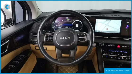 KIA CARNIVAL 7-SEATER SIGNATURE