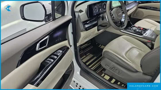 KIA CARNIVAL GASOLINE 9-SEATER HI-LIMOUSINE