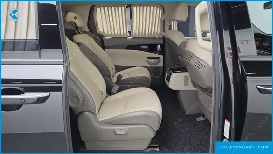 KIA CARNIVAL 9-SEATER HI-LIMOUSINE