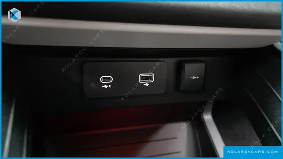 LAND ROVER DEFENDER 90 D250 SE