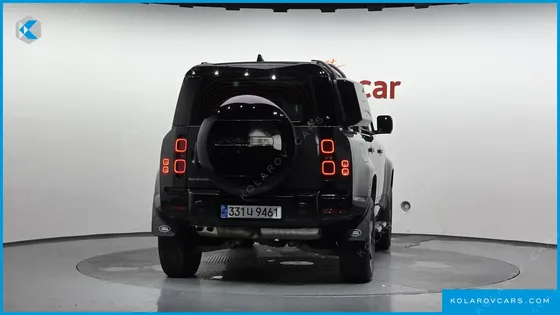 LAND ROVER DEFENDER 110 D250 X-DYNAMIC SE