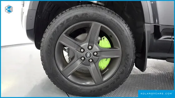 LAND ROVER DEFENDER 110 D250 X-DYNAMIC SE