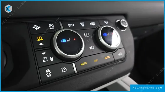 LAND ROVER DEFENDER 110 D250 X-DYNAMIC SE