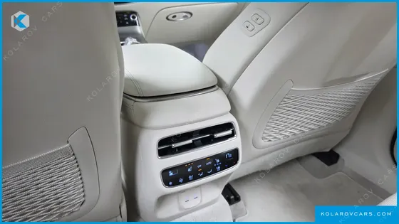 GENESIS GV70 E-AWD