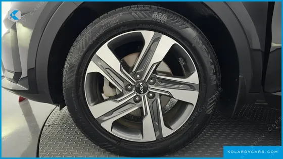 KIA SORENTO HEV 1.6 2WD