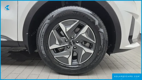KIA SORENTO HEV 1.6 2WD