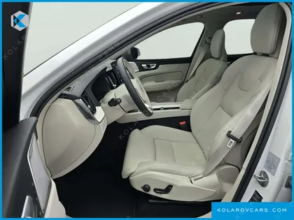 VOLVO XC60 T8 ULTRA BRIGHT
