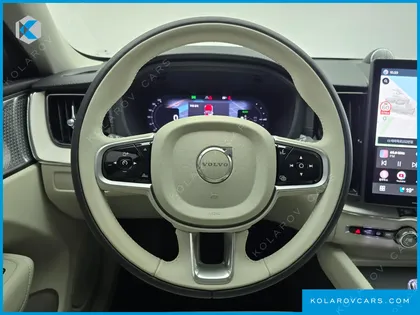 VOLVO XC60 T8 ULTRA BRIGHT